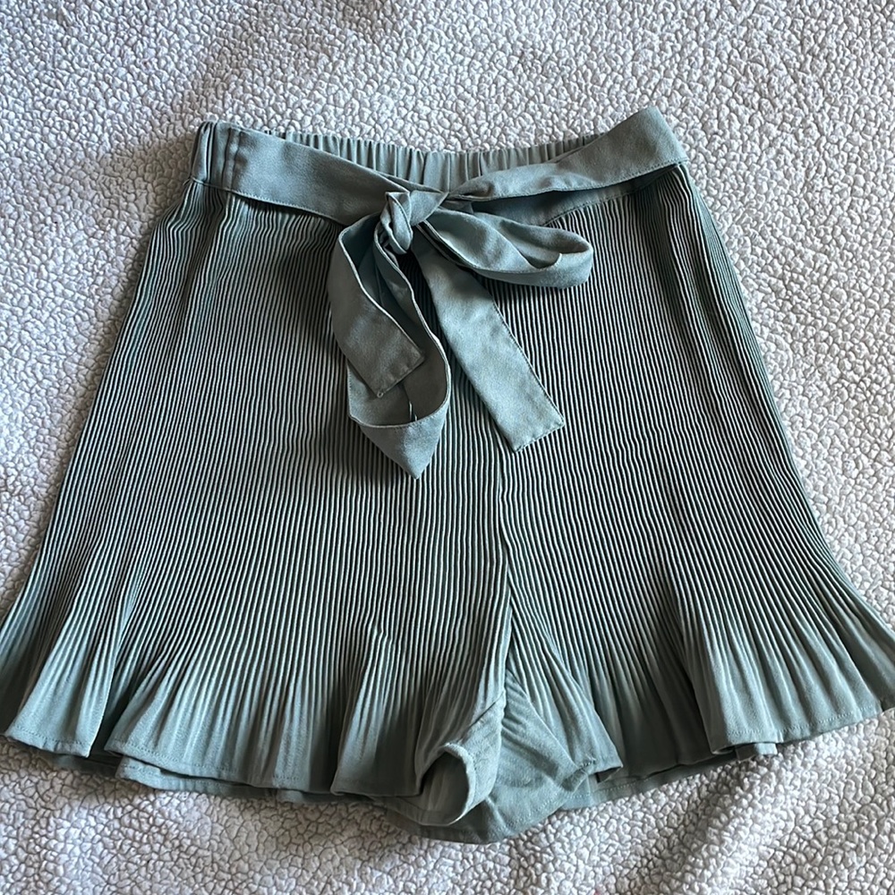 Vestique shorts